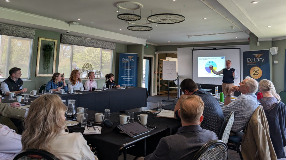 Leaders lunch in session 